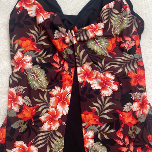 Heat Black Orange Red Green Tropical Print Tankini Swim Top Size 20W - Picture 4 of 13